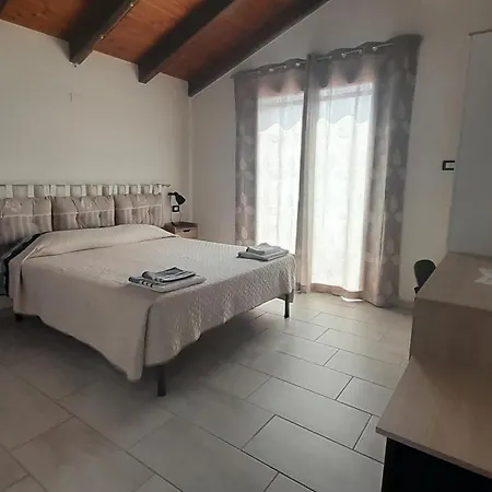 Delle Fresie Oda ve Kahvaltı Costa degli Angeli